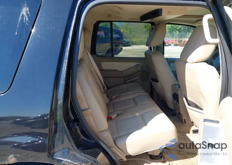 2010 Mercury Mountaineer Premier z USA, uszkodzony, nr VIN 4M2EN4J80AUJ07007